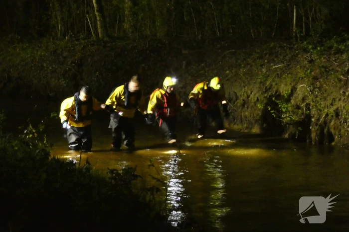 Zoekactie naar mogelijk persoon te water