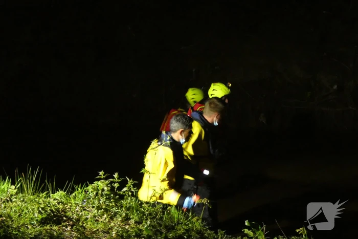 Zoekactie naar mogelijk persoon te water