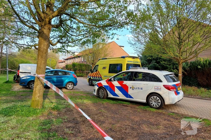 Politie doet onderzoek naar steekincident
