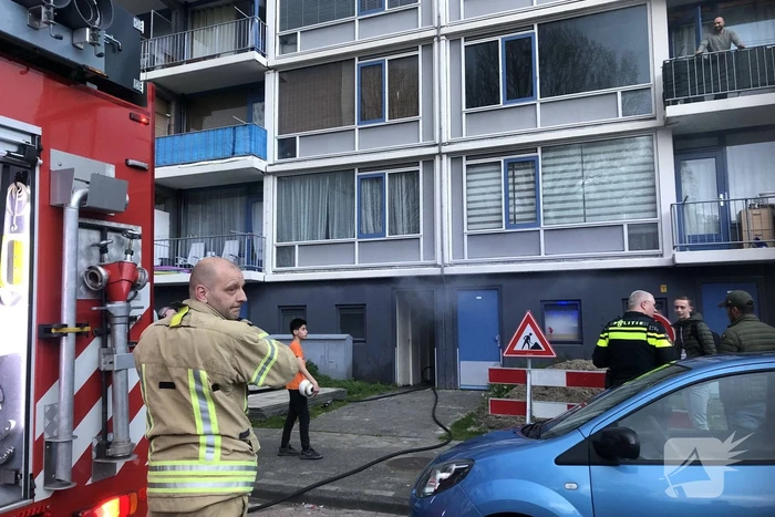 Veel rook bij brand in kelderbox