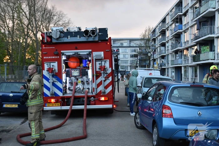 Veel rook bij brand in kelderbox