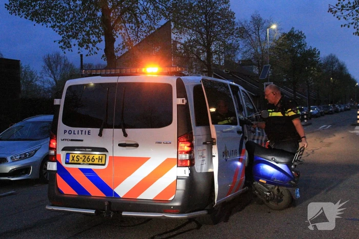Scooterrijder gewond bij verkeersongeval