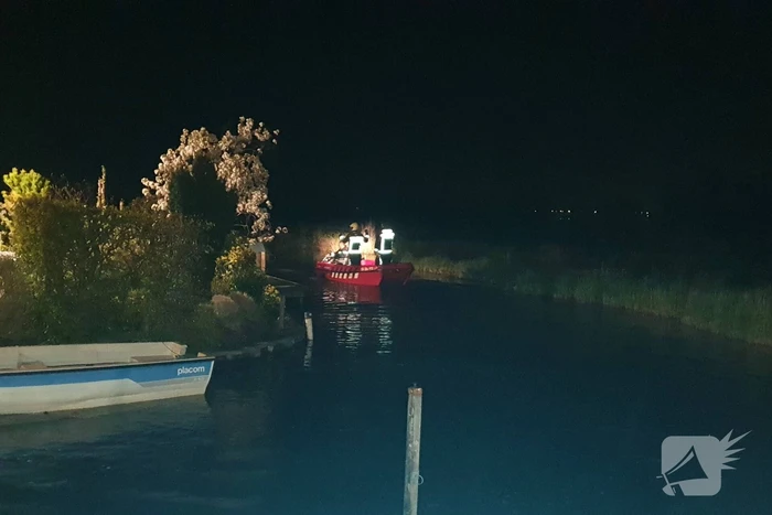 Dame uit water gehaald door brandweer