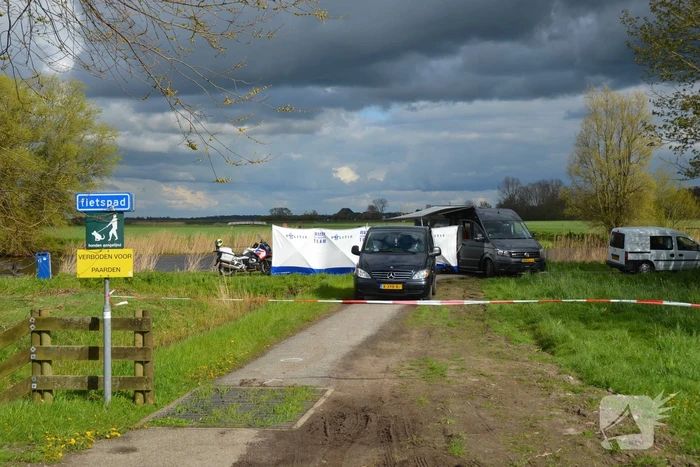 Politie doet onderzoek naar gevonden lichaam