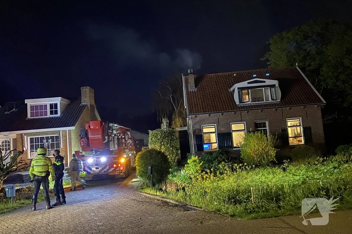Schoorsteenbrand snel onder controle