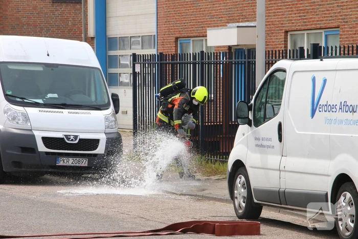 Gasleiding geraakt bij werkzaamheden Van Kempen Houthandel