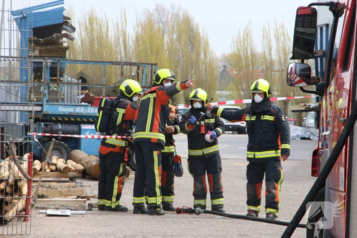 Gasleiding geraakt bij werkzaamheden Van Kempen Houthandel