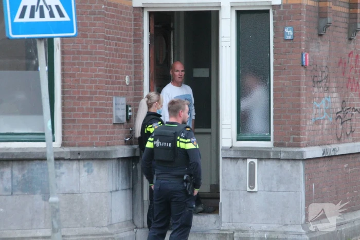 Politie doet onderzoek naar overval op woning