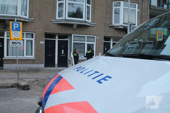 Politie doet onderzoek naar overval op woning