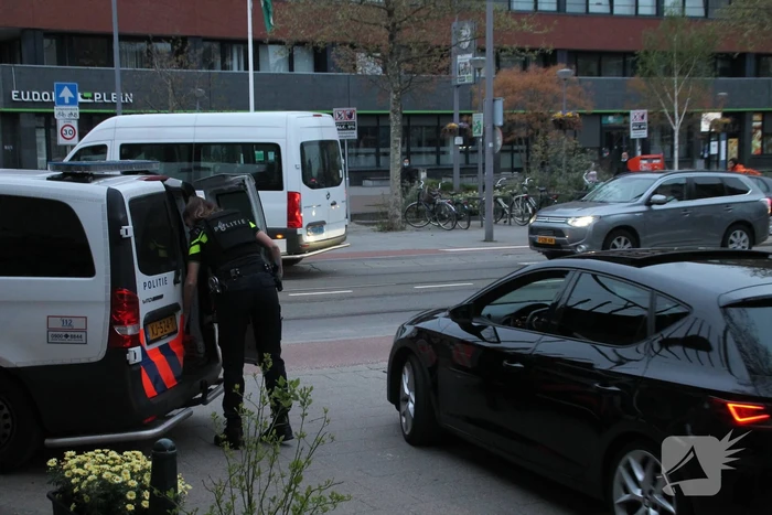 Politie doet onderzoek naar overval op woning