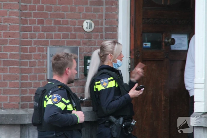 Politie doet onderzoek naar overval op woning