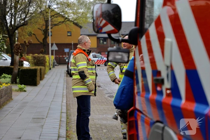Onderzoek naar gaslekkage in wegdek