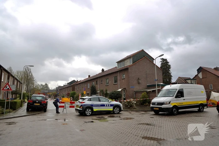 Onderzoek naar gaslekkage in wegdek