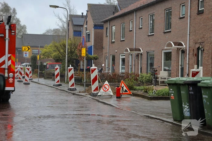 Onderzoek naar gaslekkage in wegdek