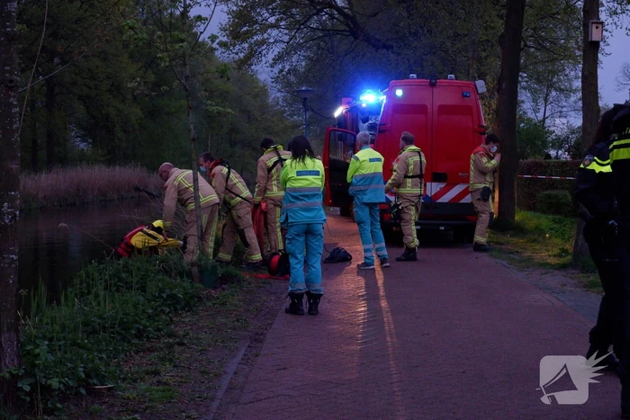 Auto in kanaal gedumpt na woningoverval