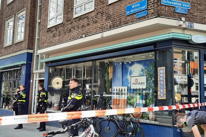 Grote politie-inzet na aantreffen mogelijk explosief