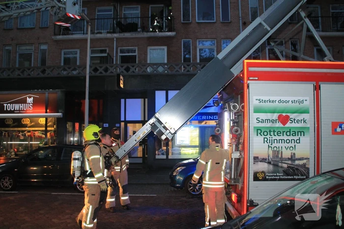 Uitslaande brand in portiekwoning