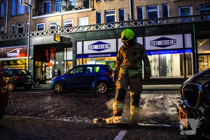 Uitslaande brand in portiekwoning