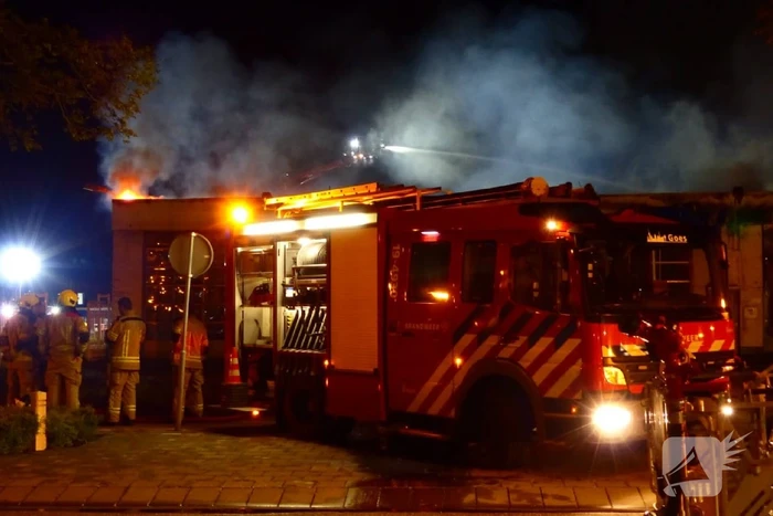 Zeer grote brand in leegstaand pand