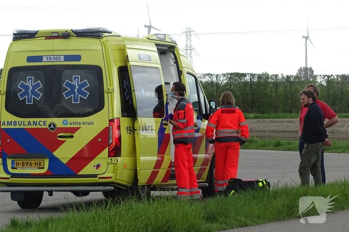 Traumahelikopter landt voor rendez-vous