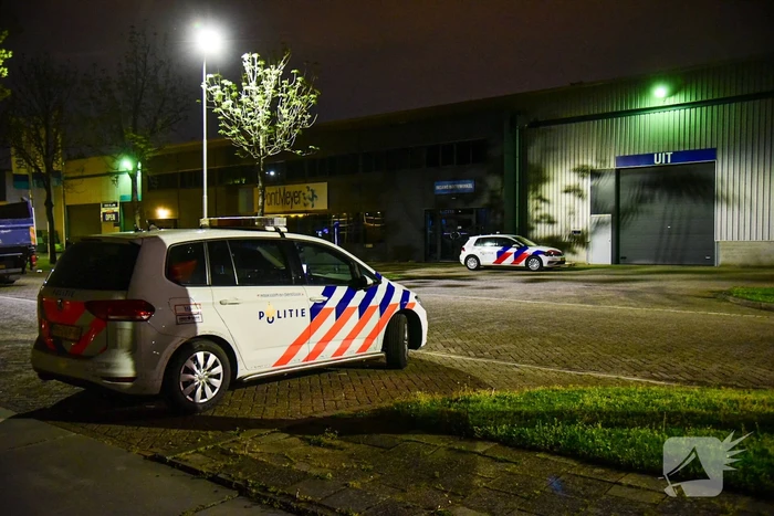 Stoffelijk overschot aangetroffen in autogarage