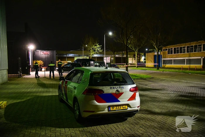 Stoffelijk overschot aangetroffen in autogarage