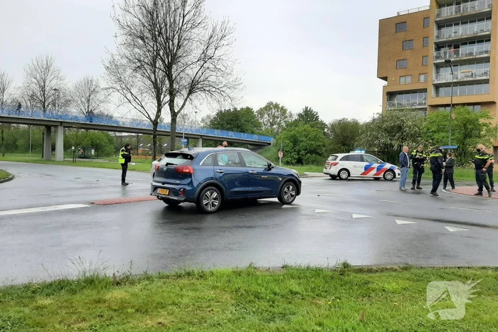 Ongeval tussen drie auto's op kruising