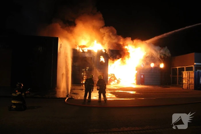 Uitslaande brand in industriepand
