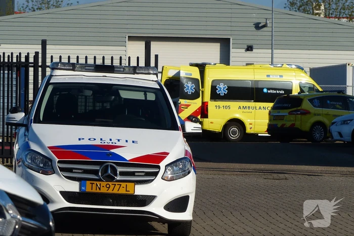 Overleden persoon aangetroffen bij Toyota-garage Industrieterrein De Poel
