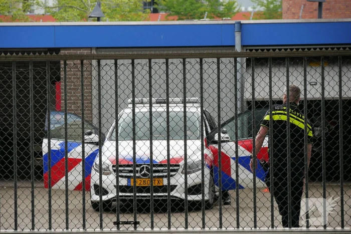 Politiebureau ontruimd na inleveren mogelijk explosief