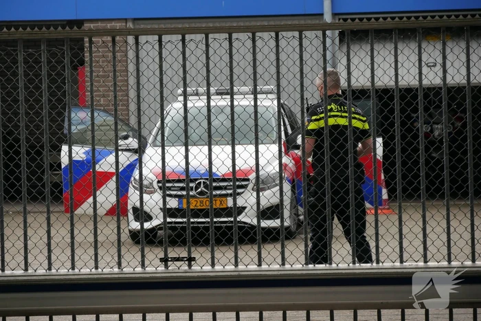 Politiebureau ontruimd na inleveren mogelijk explosief