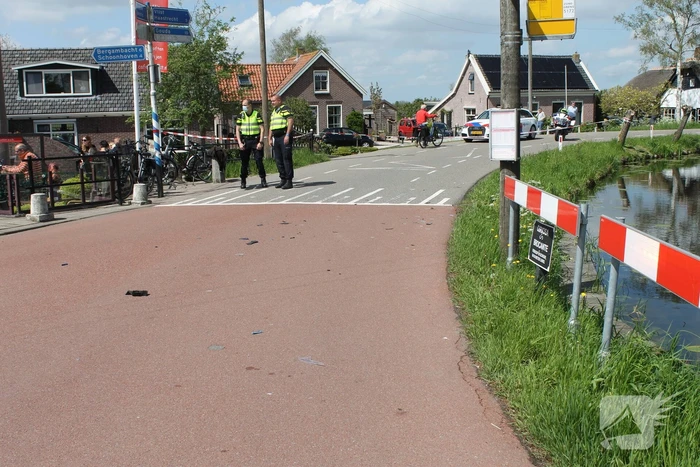 Brommerrijder zwaargewond bij verkeersongeval op kruising
