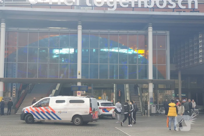 Persoon met mes op zak aangehouden bij station