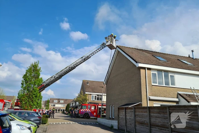 Brand op dak ontstaan door dak werkzaamheden