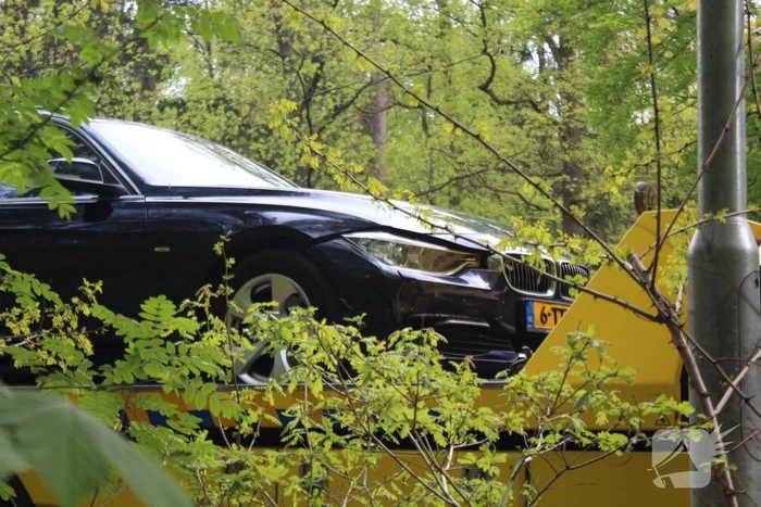 Botsing tussen twee personenauto's