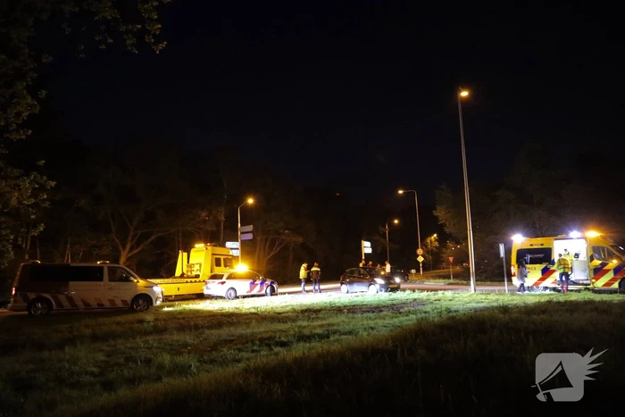 Schade na ongeval op kruising