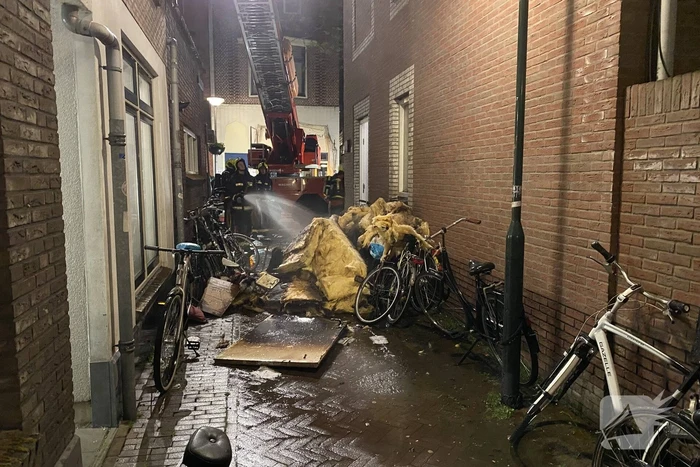 Veel rookontwikkeling bij brand in woning