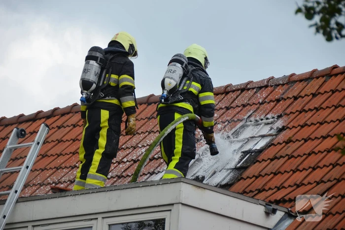 Veel schade na brand op zolder