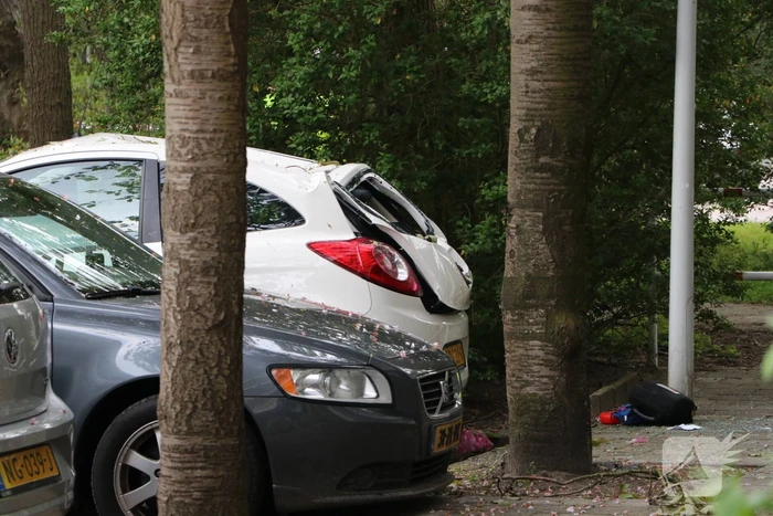 Persoon ernstig gewond na val van flat