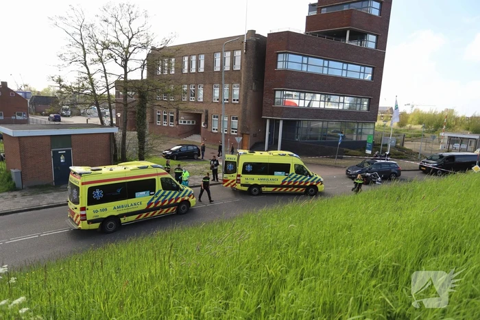 Ernstig ongeval tussen auto en motor