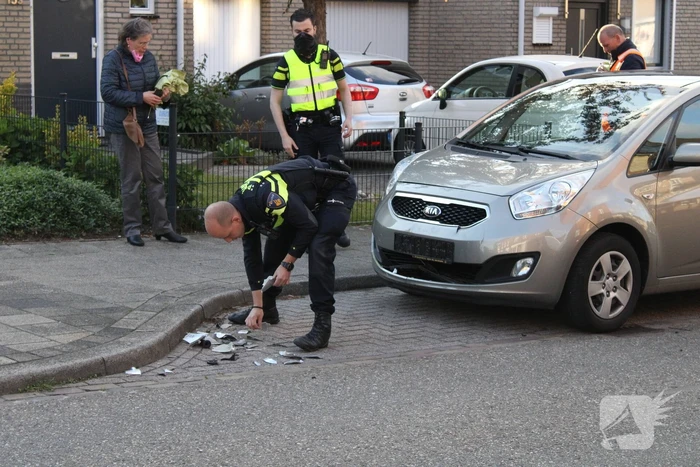Scooterrijder vlucht na ongeval