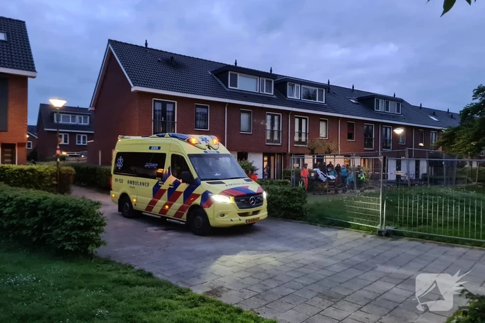 Traumahelikopter landt voor zwangere vrouw