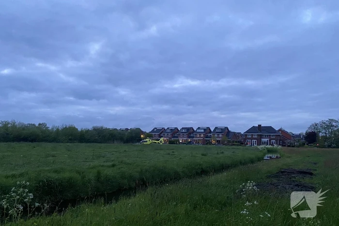 Traumahelikopter landt voor zwangere vrouw