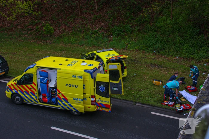 Persoon overleden na val van viaduct