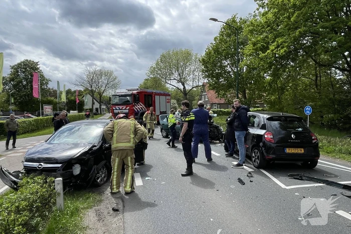 Meerdere gewonden bij flinke crash