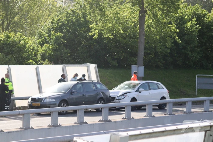 Veel schade bij kop-staartbotsing