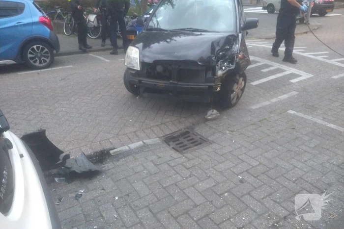 Auto crasht na politieachtervolging
