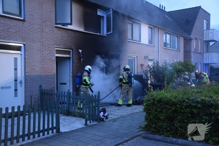 Woning zwaar beschadigd door brand