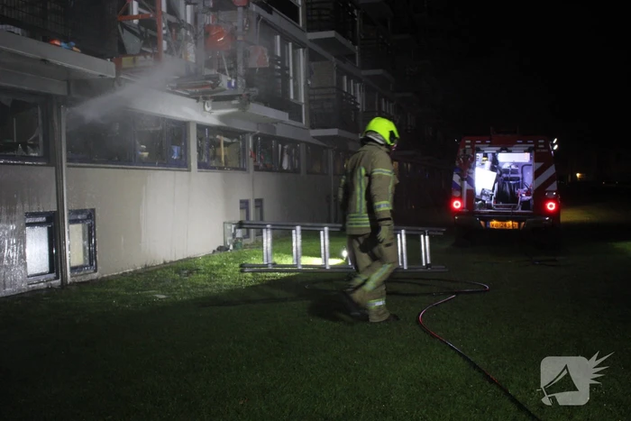 Veel rook bij brand in kelderbox