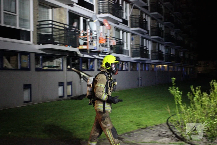 Veel rook bij brand in kelderbox